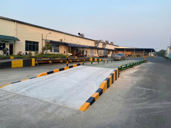 cân xe tải 60 tấn