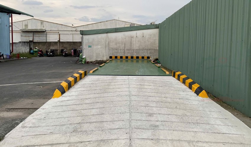 trạm cân ô tô 1 đầu dốc nổi 60 tấn tại Bình Dương